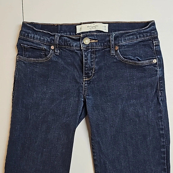 Abercrombie Ladies Jeans Sz 2 - Picture 1 of 9